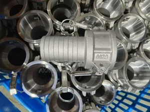 Quick Coupling for Water/Oil.
