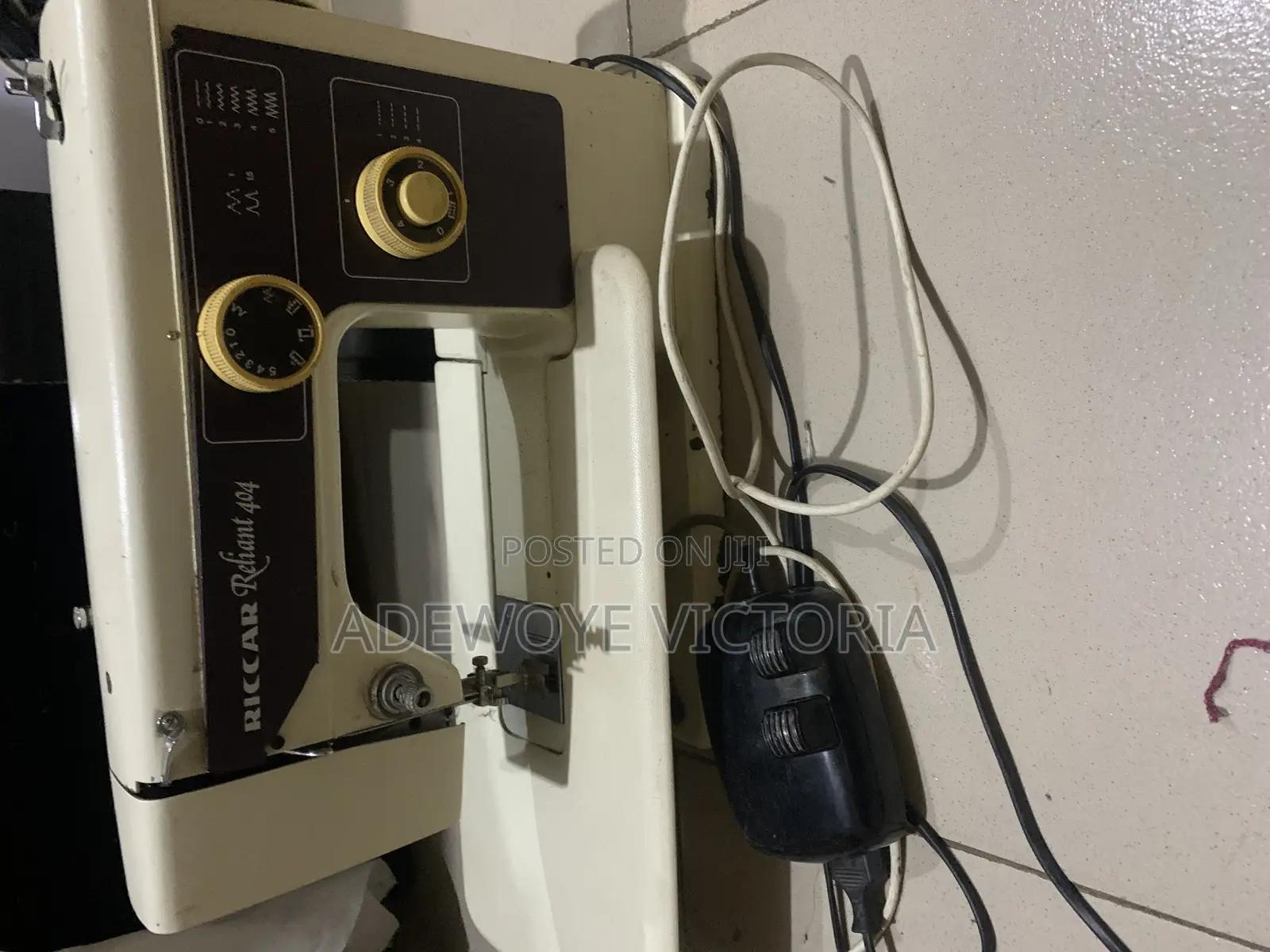 Table Top Sewing Machine