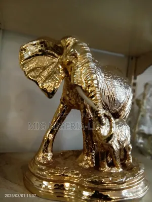 Gold Elephant 2pc Centre Piece Decoration 40cmx35cm
