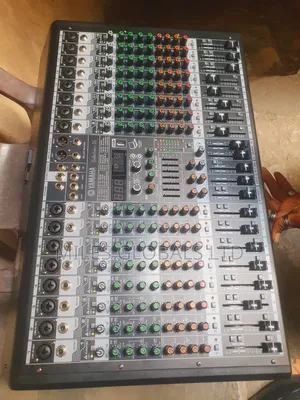 Photo - Professional 16 Channel Mixer