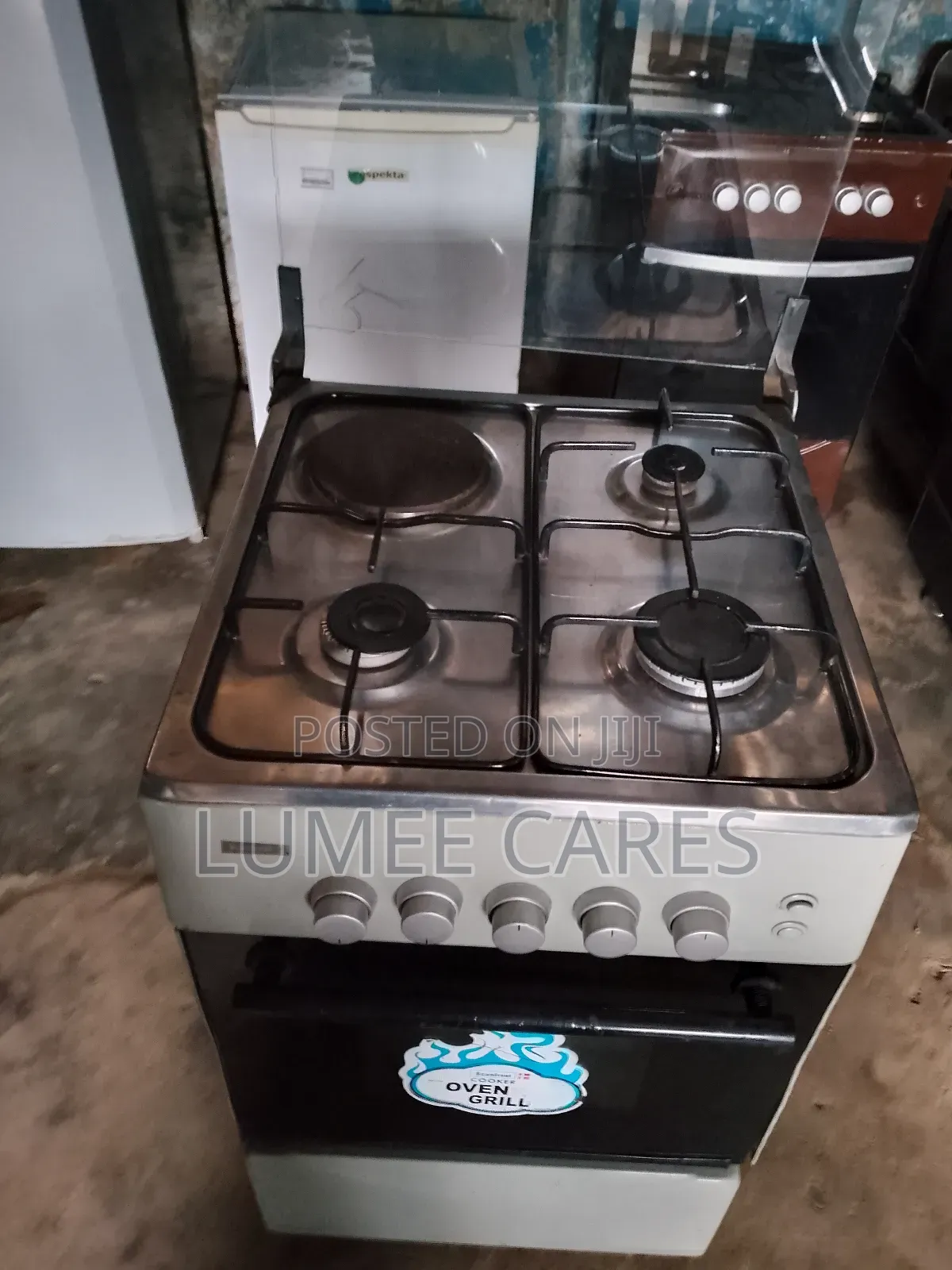 Maxi 4 Burner Gas Cooker
