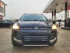 Ford Escape SE 4dr SUV (1.6L 4cyl Turbo 6A) 2015 Black