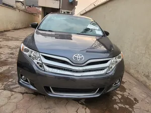 Toyota Venza Limited 4dr Wagon AWD (3.5L 6cyl 6A) 2015 Gray