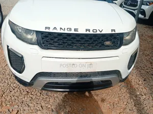 Land Rover Range Rover Evoque Pure Plus AWD 2013 White