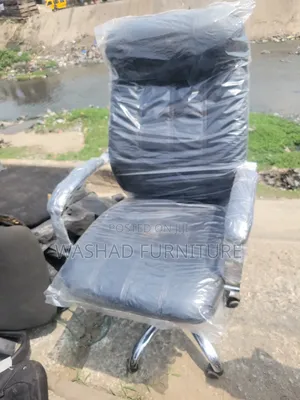 Manager Chair