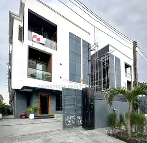 5bdrm Duplex in Lekki Phase 1 Lagos for sale