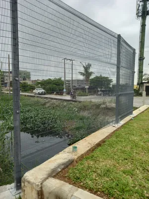 Gray Colour Panels Mesh Wires