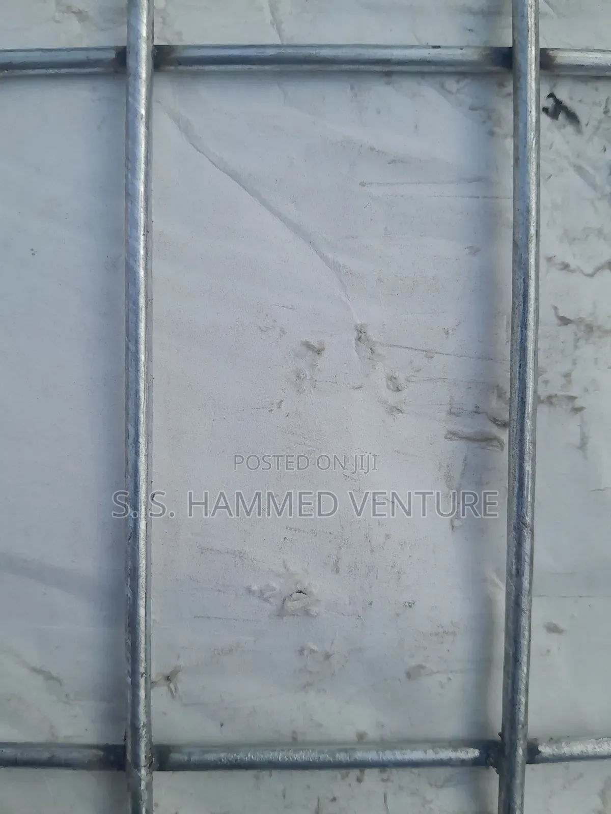 Gavalnized Panel Mesh Wires (2 × 4 Holes)