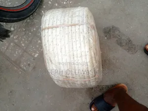 Marine Rope to Hold Fly Bolts Inside Water