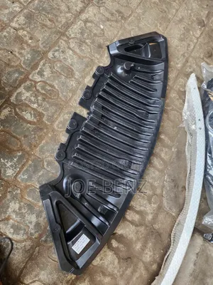 Glk350 Front Bumper Under Dust Cover