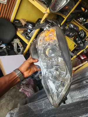 C300 2010 Headlight