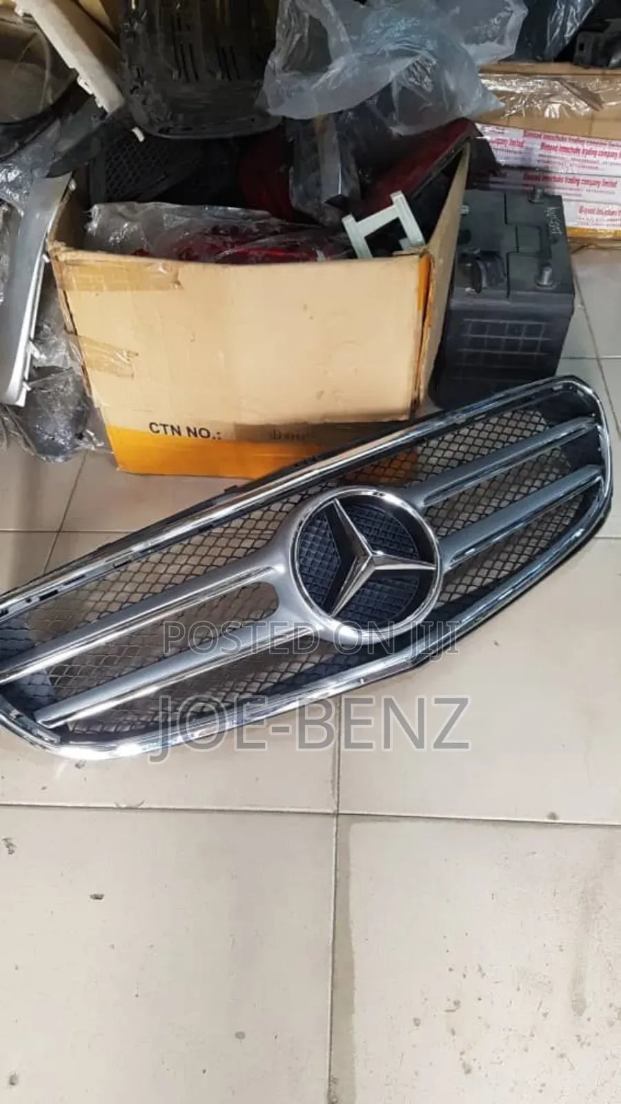 E350 2014 Front Grill