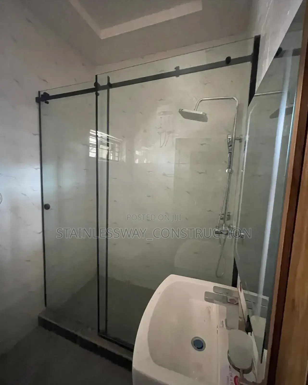Pureandclean Showercubicle Space