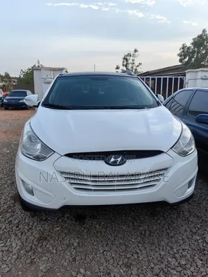 Hyundai Tucson GL FWD 2013 White