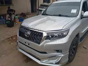 Photo - Toyota Land Cruiser Prado 2010 Upgrade For 2018