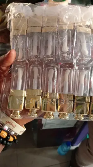 Lip Gloss Containers