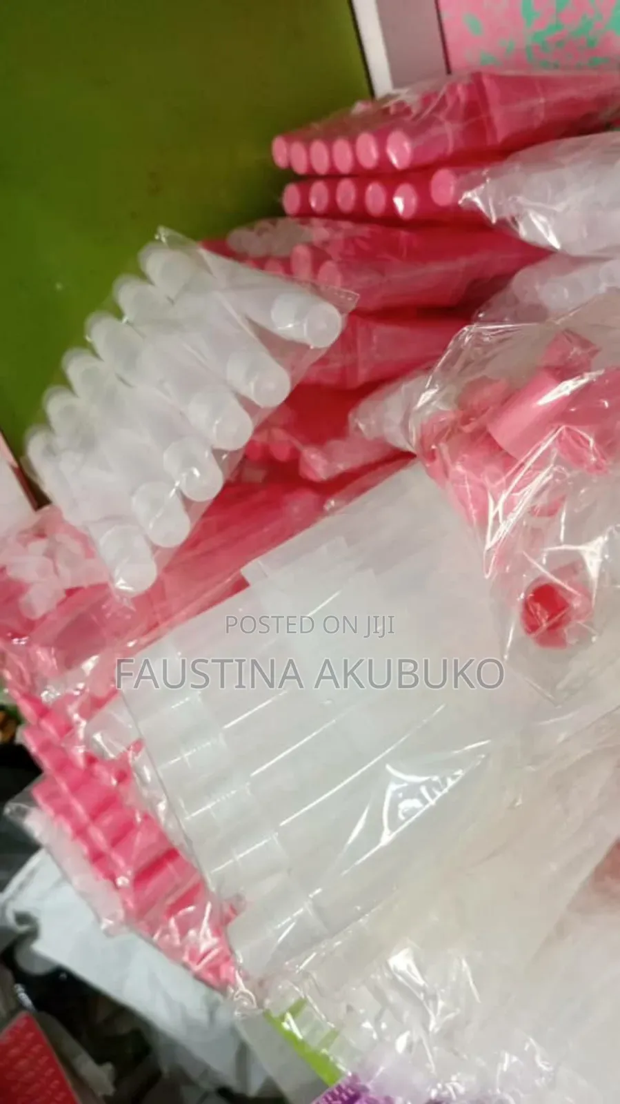 Lip Gloss Containers