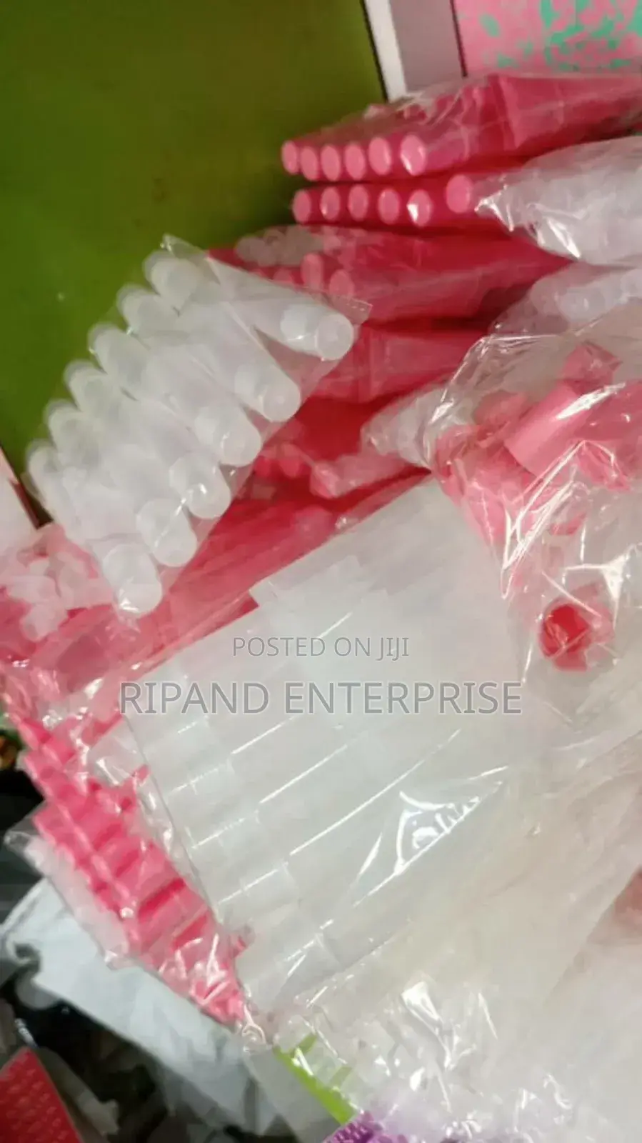 Lip Gloss Containers