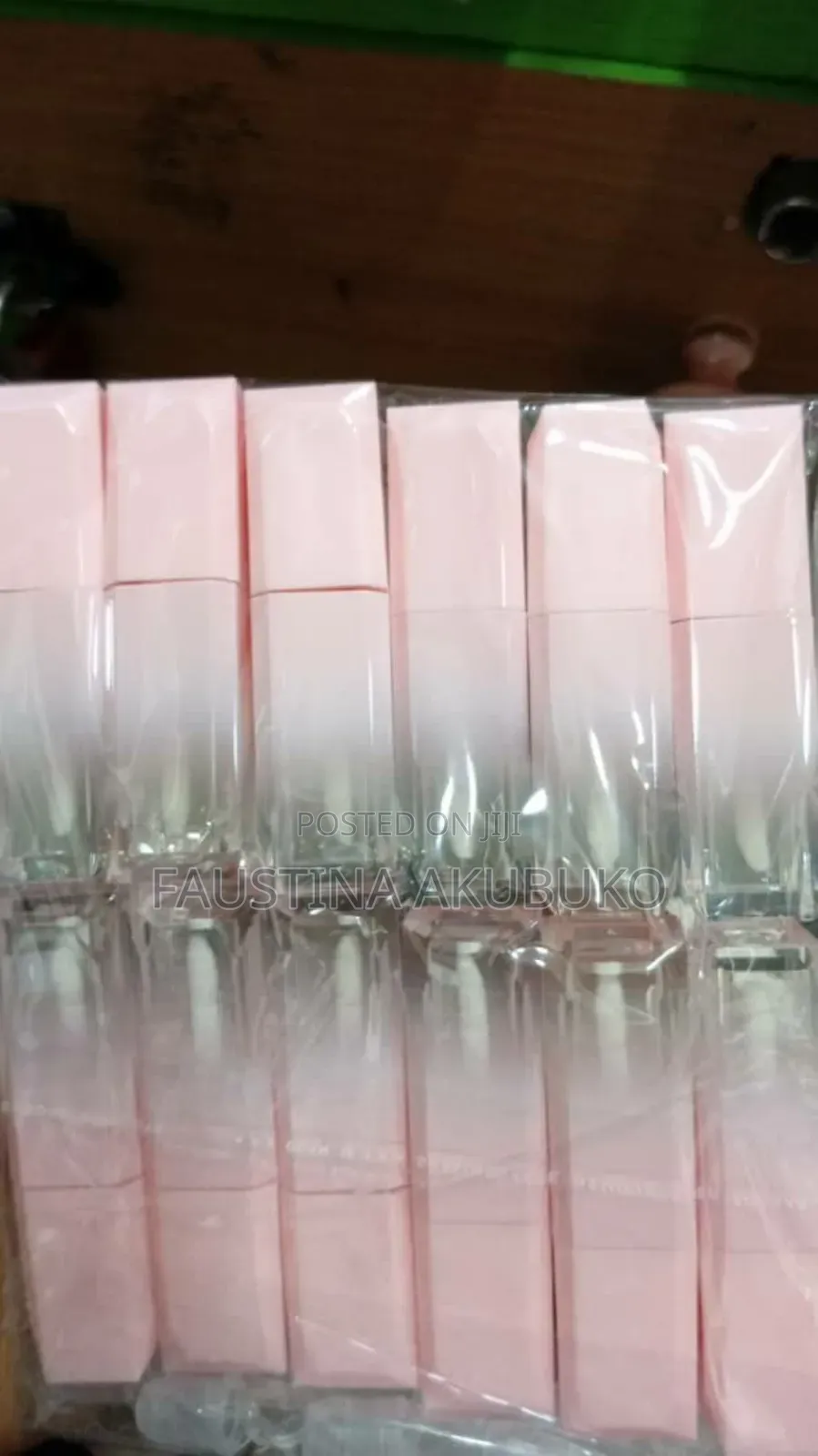 Lip Gloss Containers