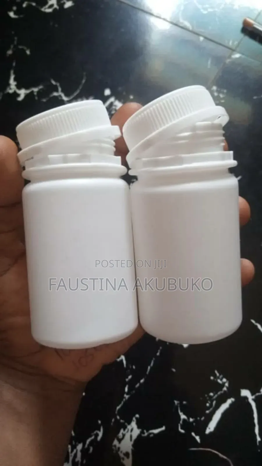 Vitamin C Containers