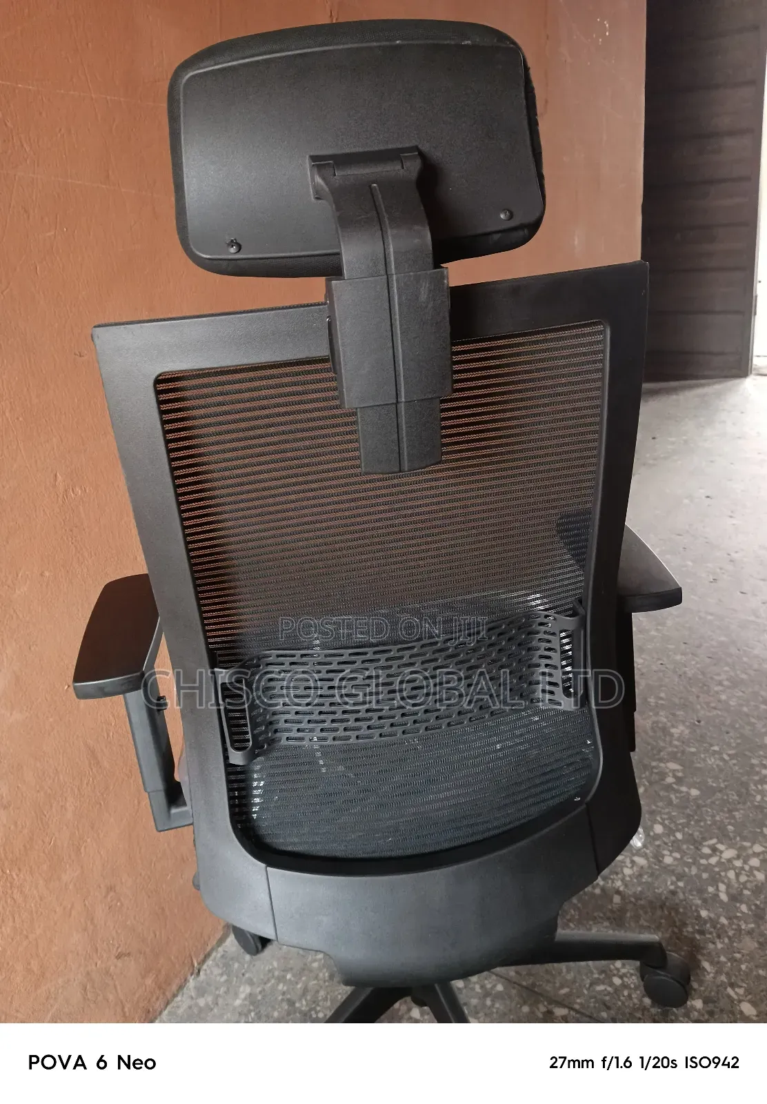 Ergonomic Chair (Smart)