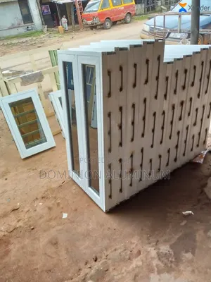 Quality Casement Windows With Protector and Moqustio Nets