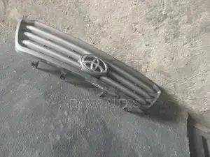 Front Grill Toyota Highlander 2008 Available Here