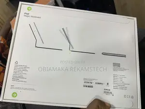 iPad Pro 13 Inch Keyboard