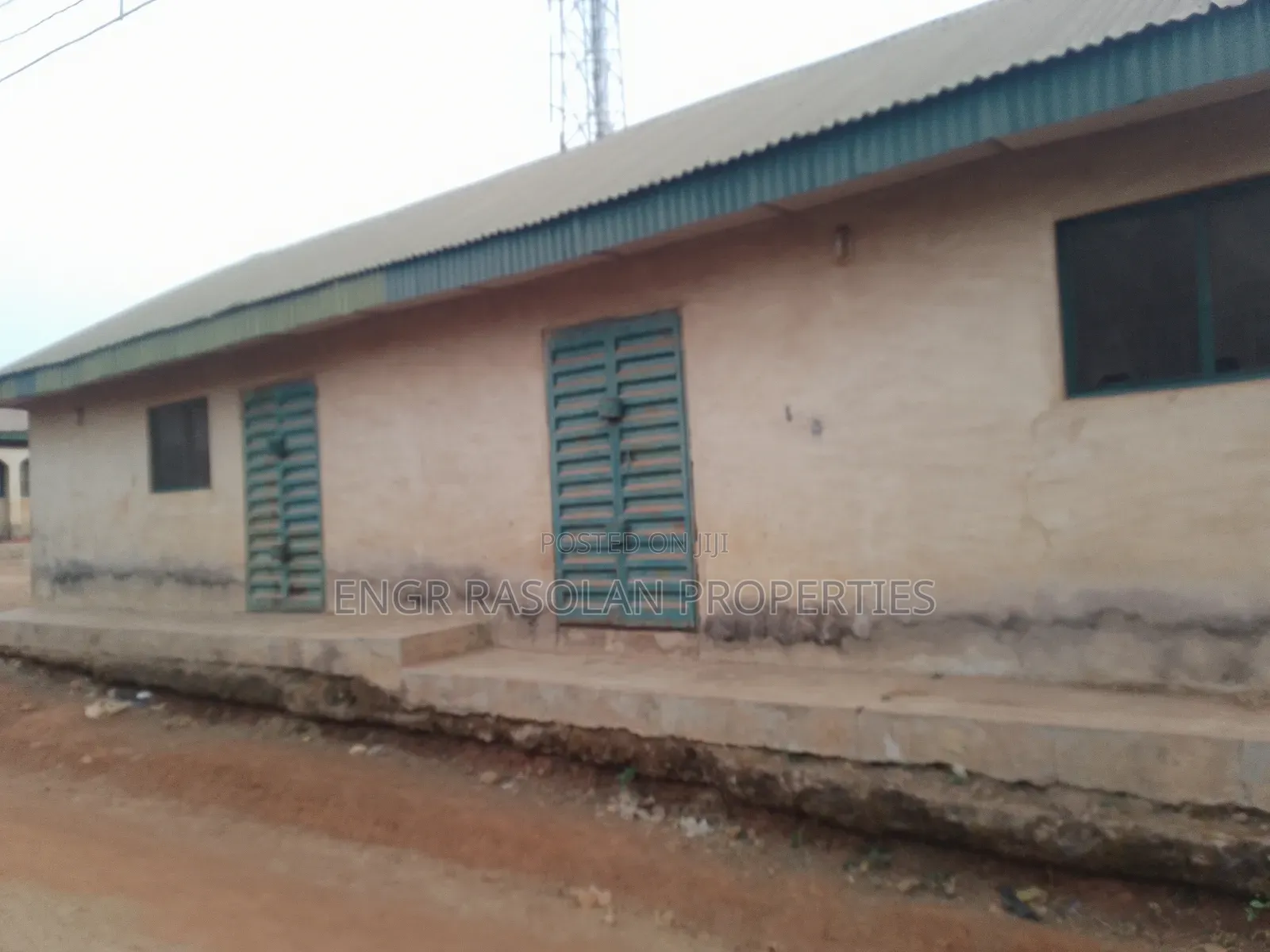 For Sale Incomplete of 2 Units of 3 Bedroom