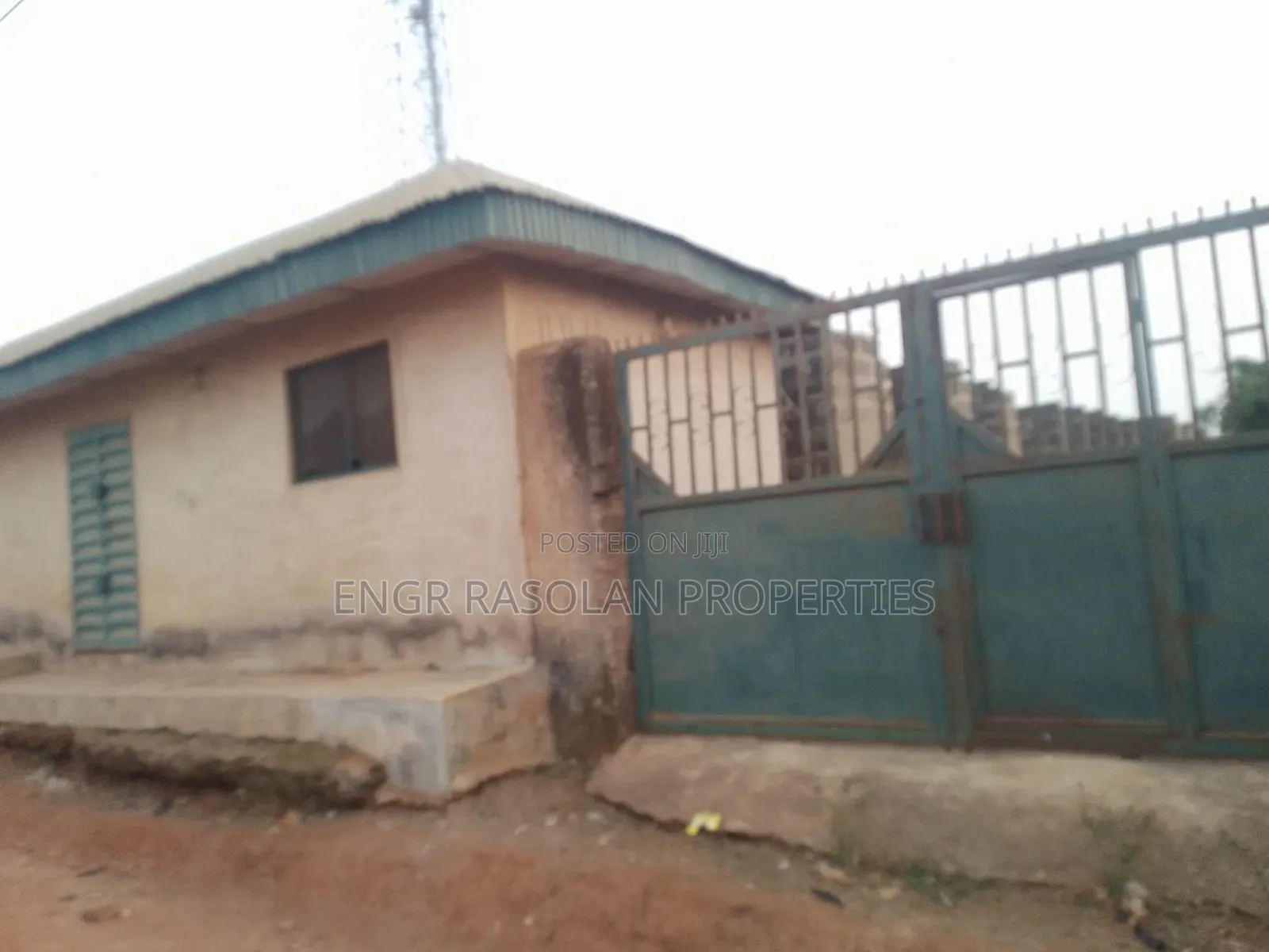 For Sale Incomplete of 2 Units of 3 Bedroom