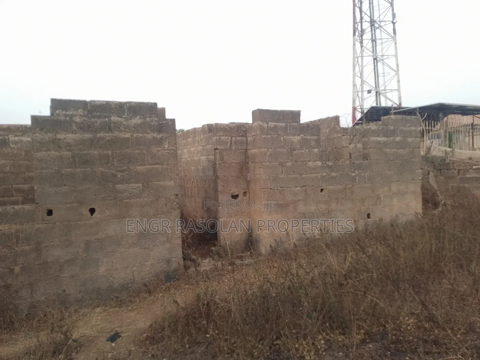 For Sale Incomplete of 2 Units of 3 Bedroom