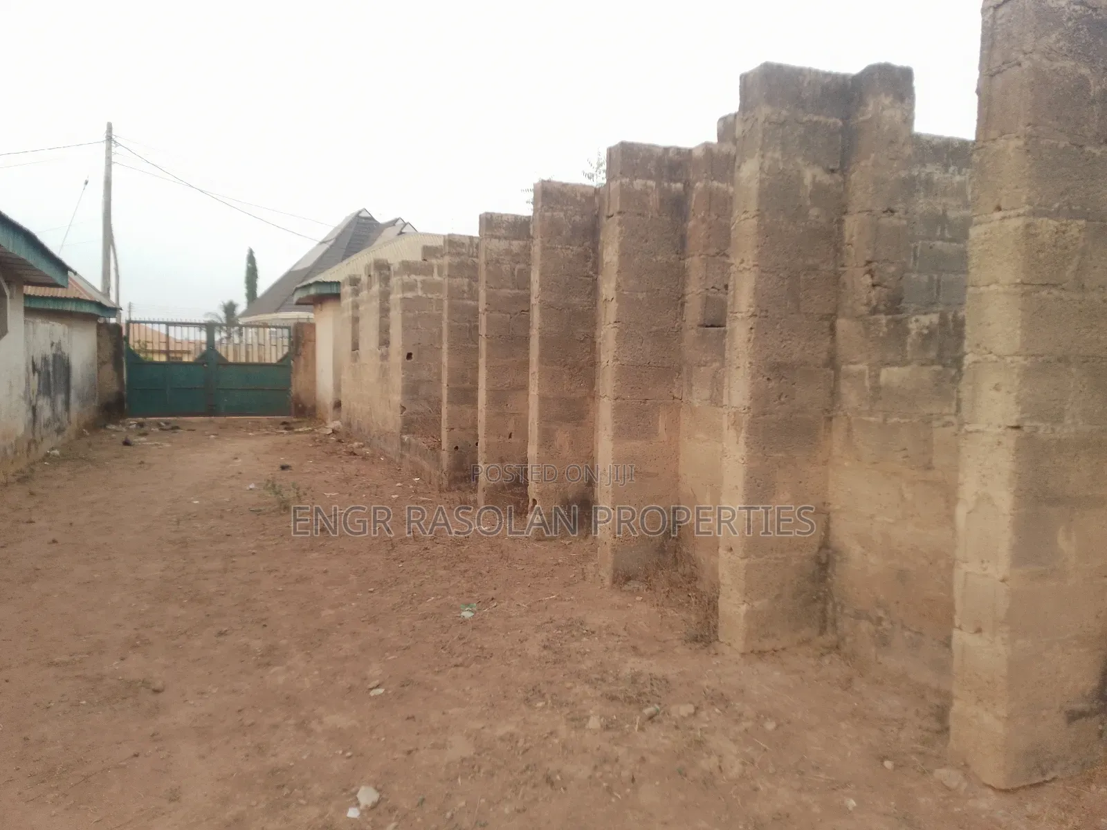 For Sale Incomplete of 2 Units of 3 Bedroom
