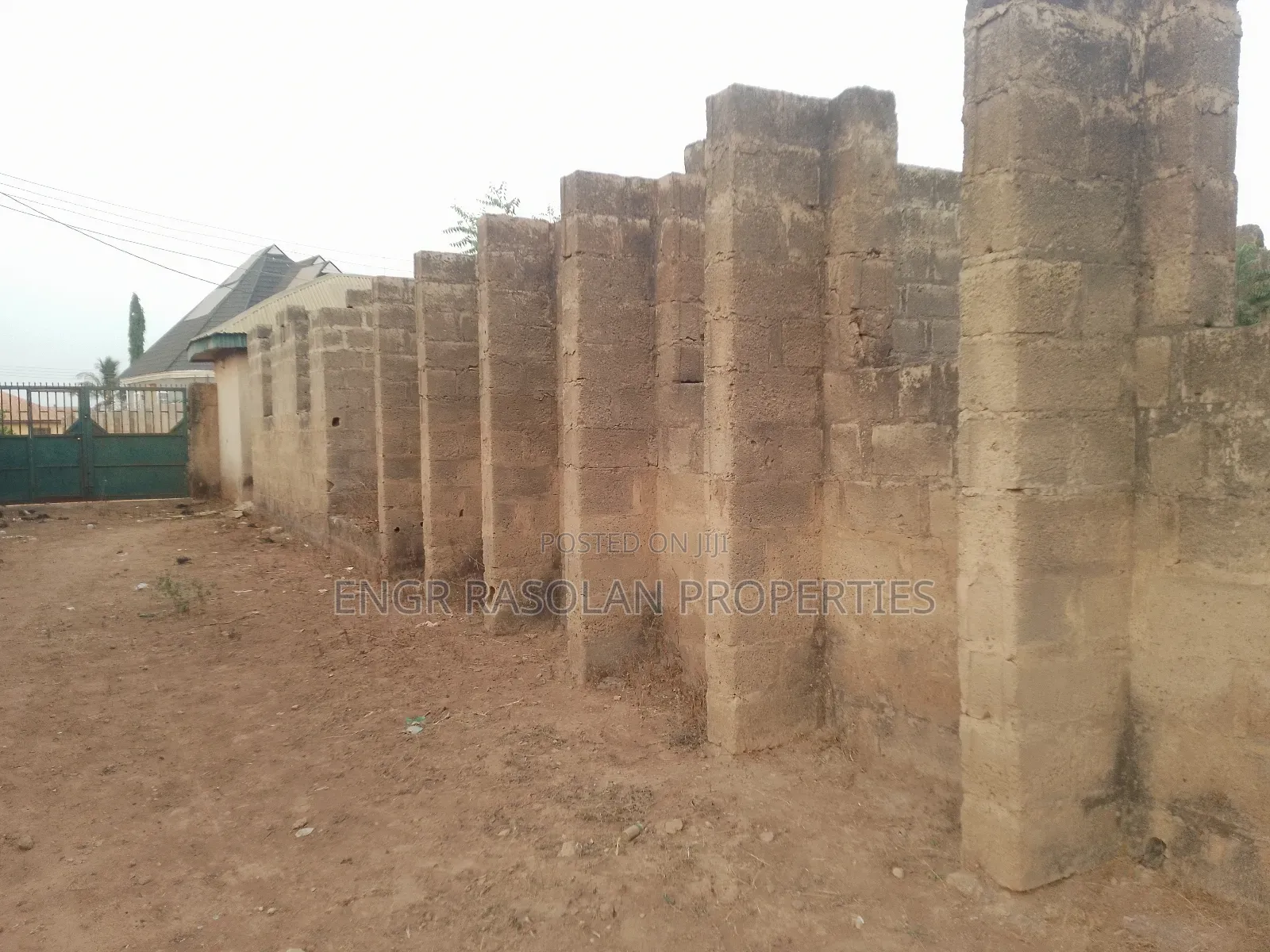 For Sale Incomplete of 2 Units of 3 Bedroom