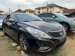 Photo - Hyundai Grandeur 2013 Black