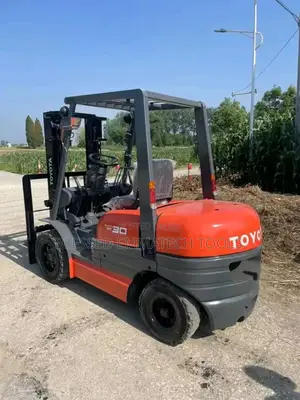 3 Ton Forklift Machine