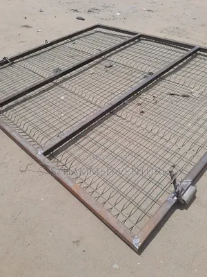 Panels Mesh Wires Design Doors