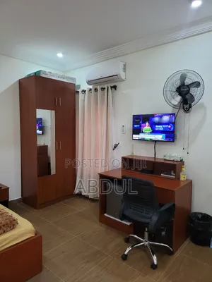 Studio Apartment With Ps4 {On Request}