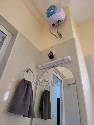Studio Apartment With Ps4 {On Request}