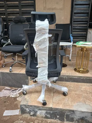 High-Quality Luxury Executive Chair With Headrest