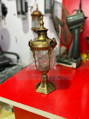 Gold Top Fence Lamp