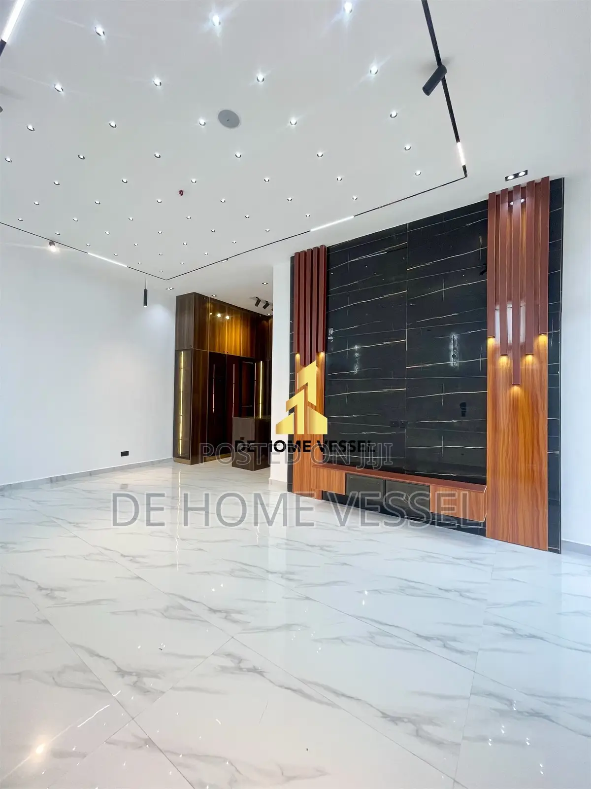 Luxury 5 Bed Detached Duplex With Swimming Pool And Bq
