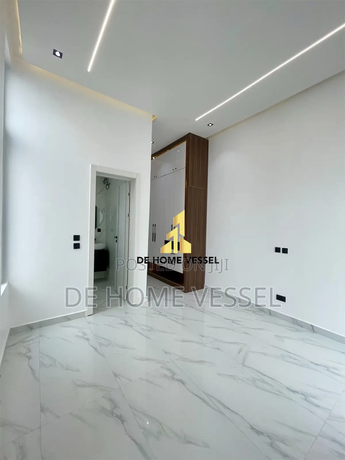 Luxury 5 Bed Detached Duplex With Swimming Pool And Bq