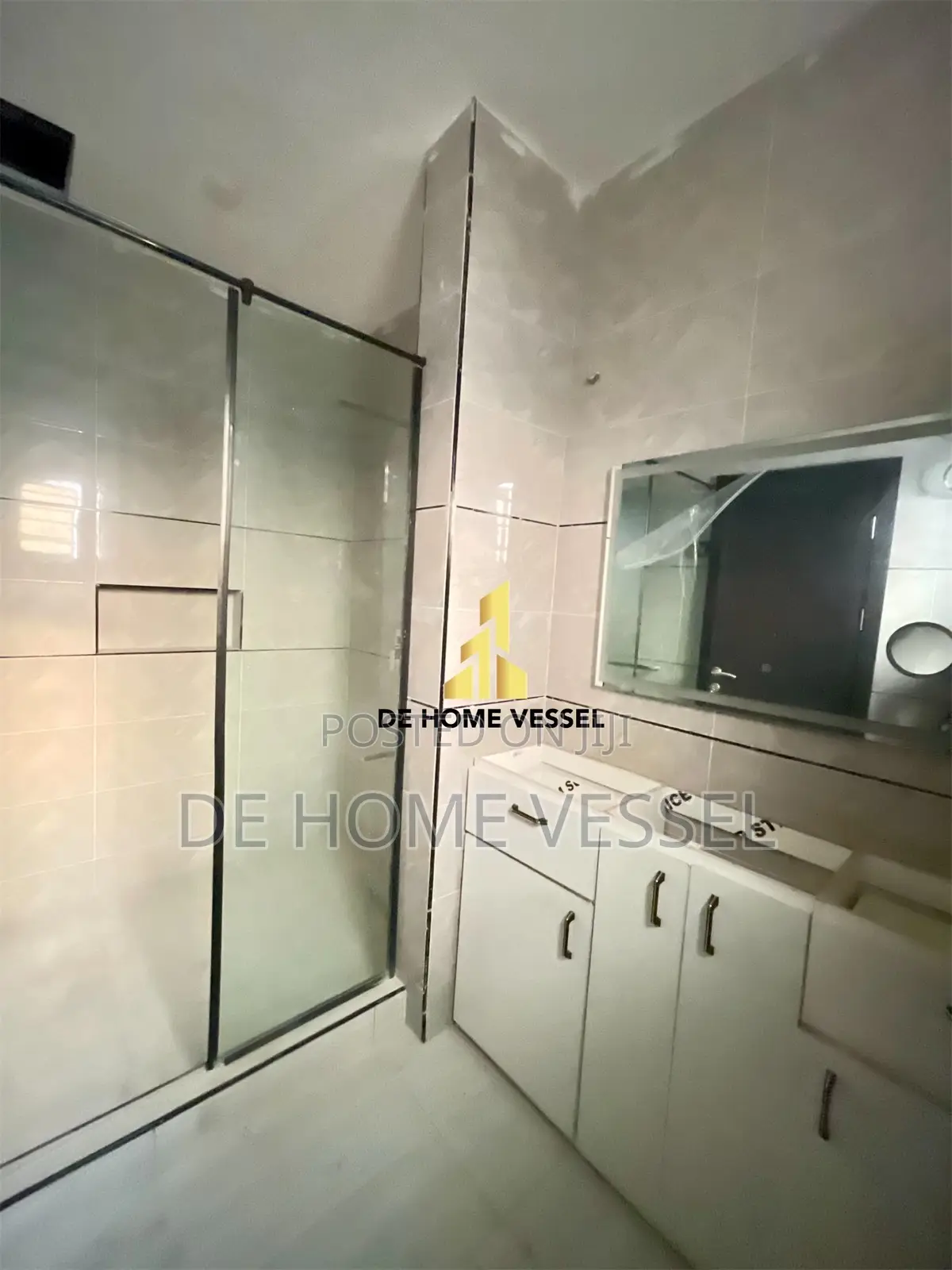 Luxury 4 Bed Detached Duplex With Bq