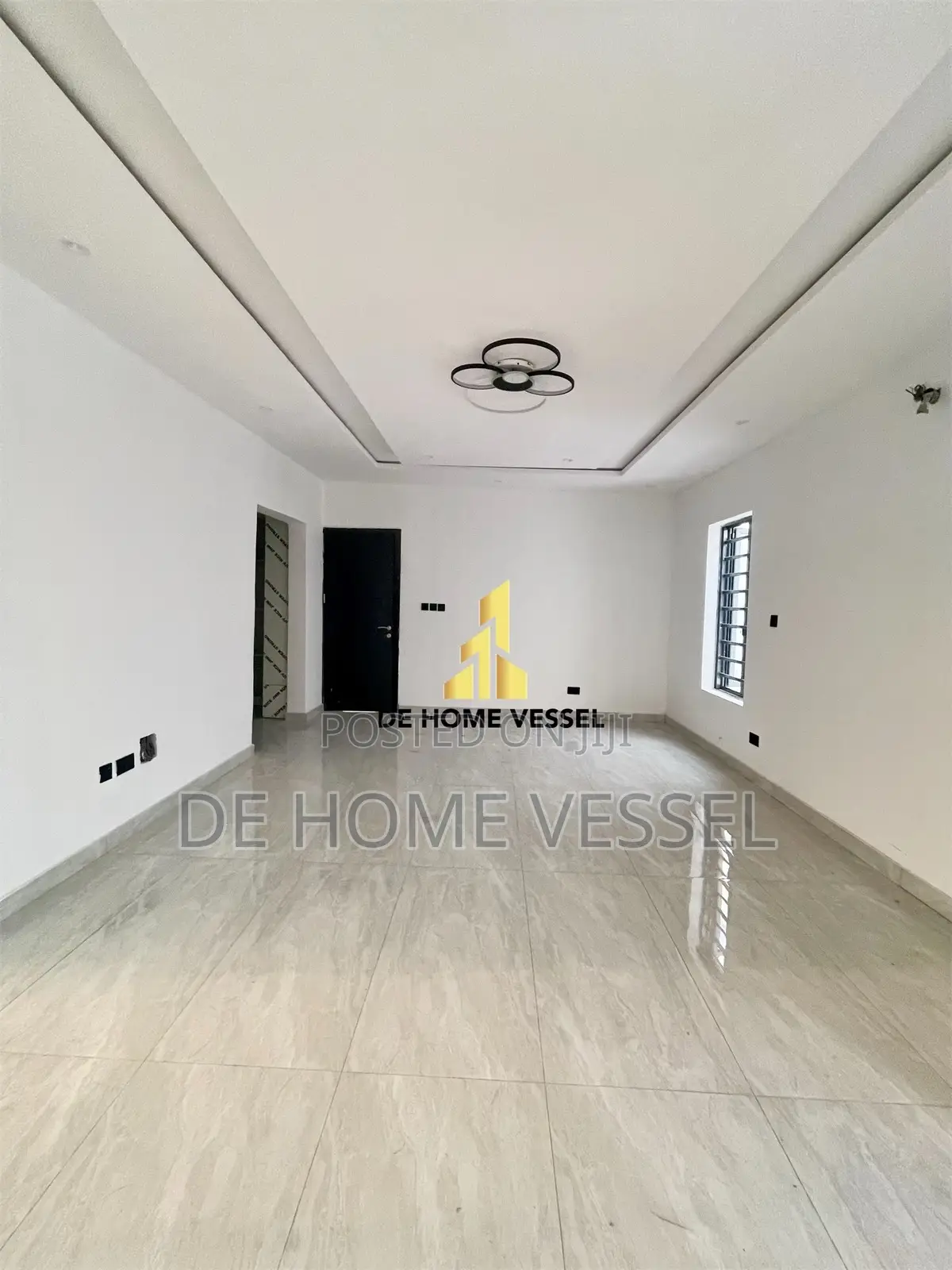 Luxury 4 Bed Detached Duplex With Bq
