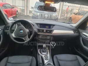 BMW X1 sDrive28i 4dr SUV (2.0L 4cyl Turbo 8A) 2015 White