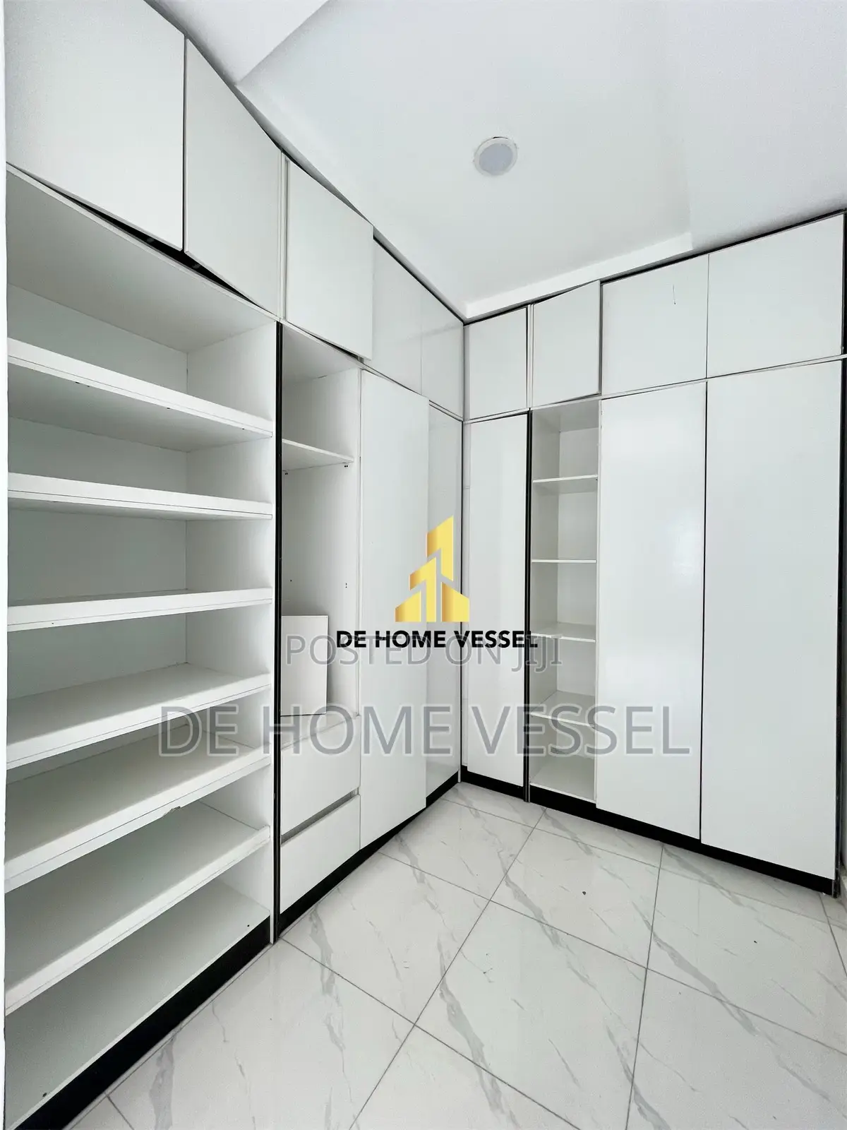 Luxury 5 Bed Detached Duplex With Bq