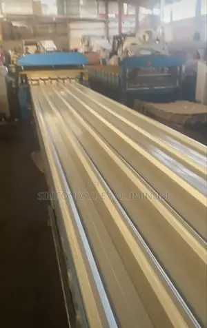 Photo - 0.55 Full Gauge Aluminum Roofing Sheets Longspan