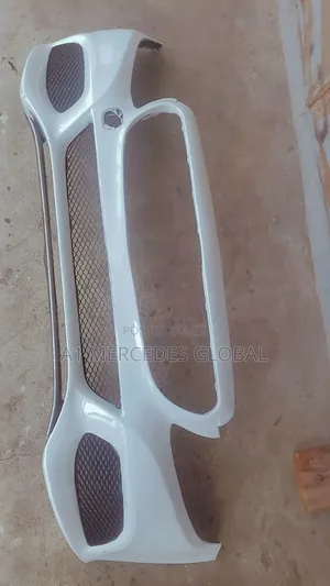 Mercedes-Benz C400 W205 Tokunbo Front Bumper