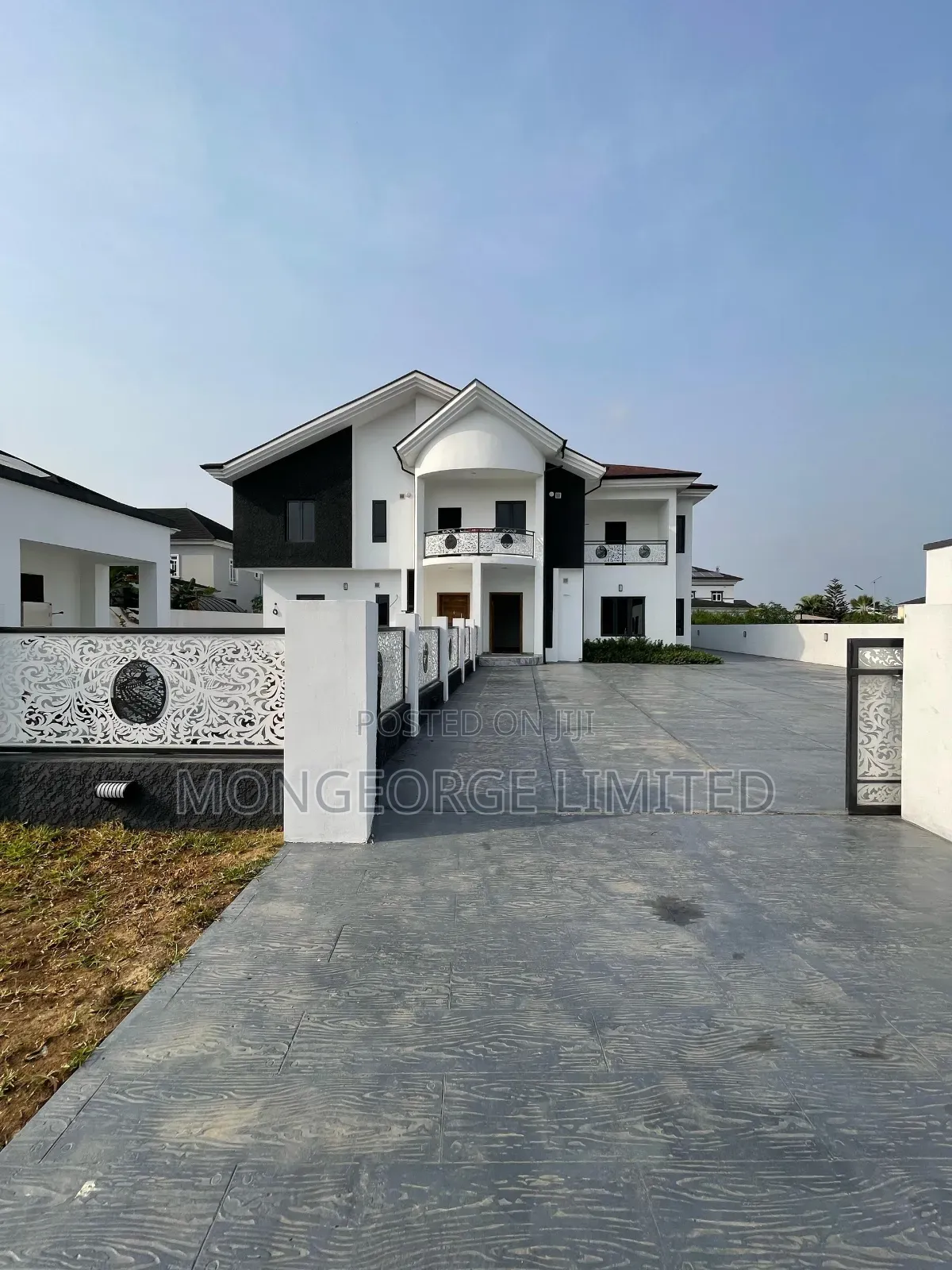 5bdrm Duplex in Ajah for sale