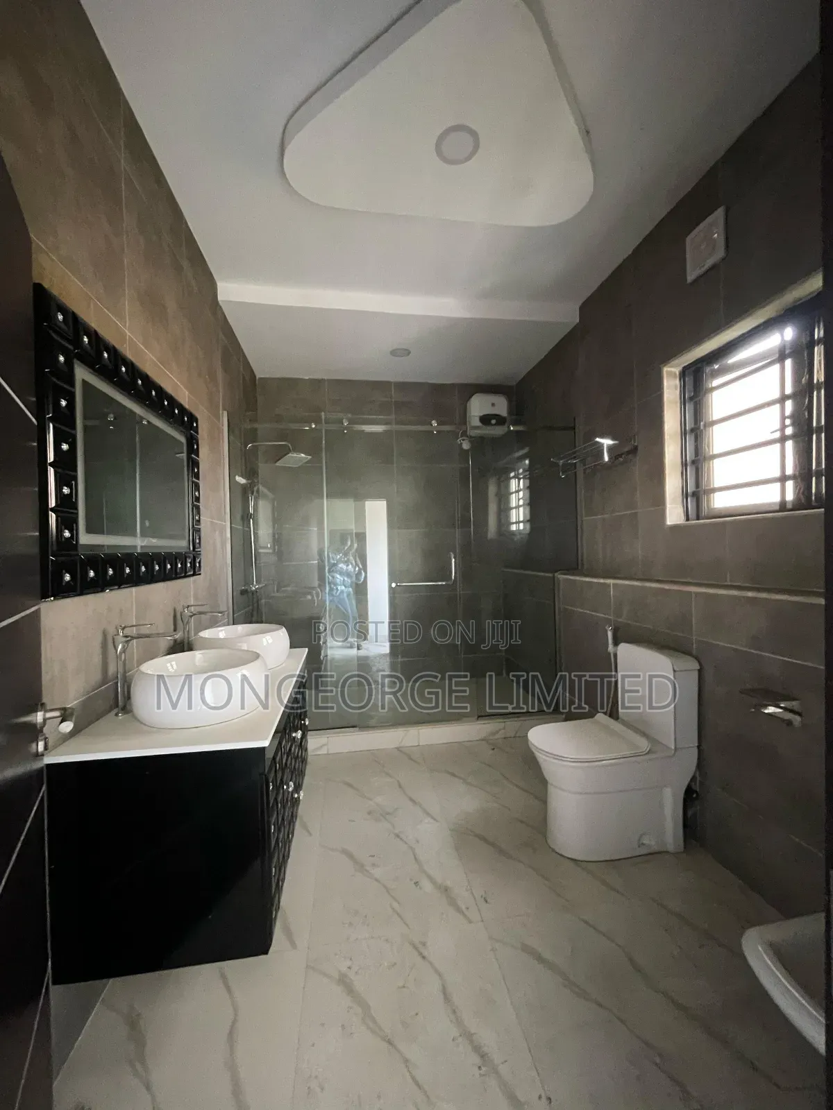 5bdrm Duplex in Ajah for sale
